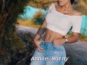 Annie_Horny