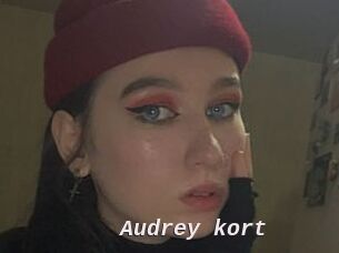 Audrey_kort