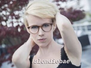 Blondiebae