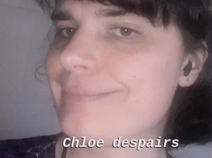 Chloe_despairs