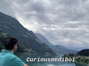 Curiousmediboi