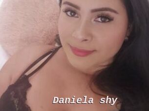 Daniela_shy