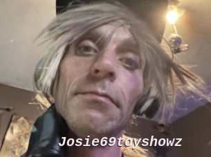 Josie69toyshowz