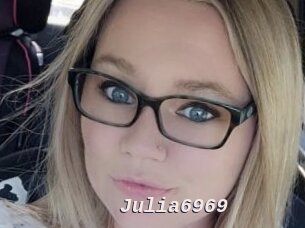 Julia6969