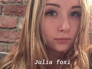 Julia_foxi