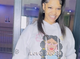 Love_lucia