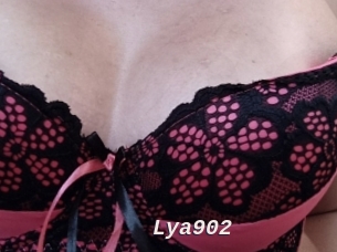 Lya902