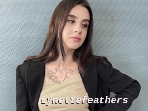 Lynettefeathers