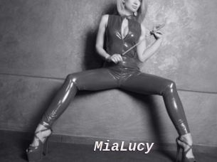 MiaLucy