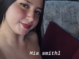 Mia_smithl