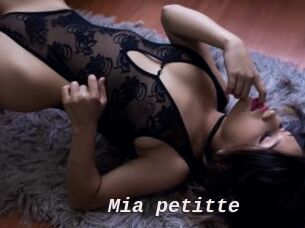 Mia_petitte