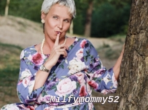 Milfymommy52