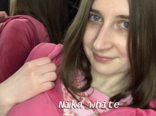 Nika_white