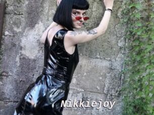 Nikkiejoy