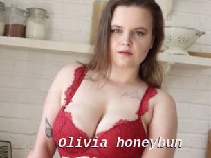 Olivia_honeybun