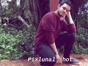 Pixlunal_shot