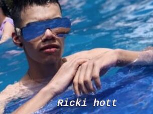 Ricki_hott