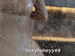 Sexyhoneyy69