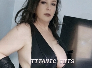 TITANIC_TITS