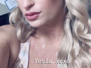 Tesla_xoxo