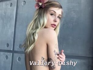 Vallery_Dishy